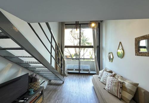 RentUp - Luminoso duplex en La Boca para 3 personas
