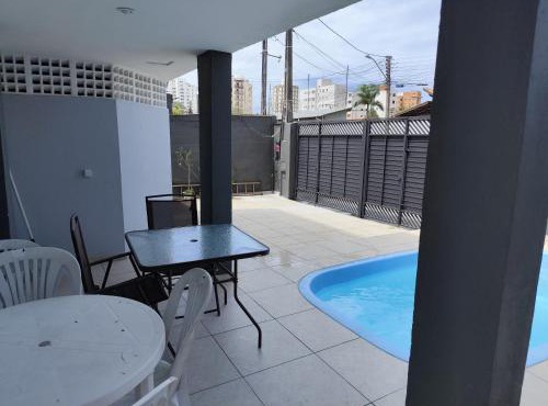 Sunny apartamentos de 1 e 2 dormitórios na Martin de Sá próximo a praia