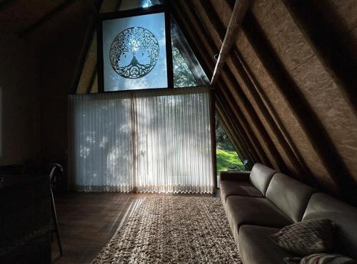Tree of Life Chalet in Brumadinho
