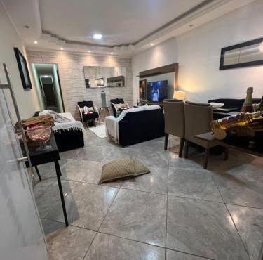 Casa Inteira Para até 15 pessoas