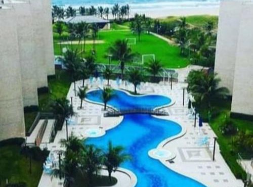 Apartamento em Condomínio Resort vizinho ao Beach Park