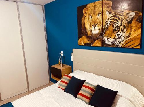 Moderno departamento céntrico, con piscina-Barrio Norte