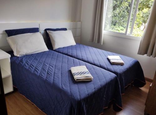 Casa Curitiba 120m² (1 Suíte e 2 Quartos) com garagem em condomínio