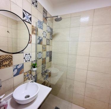 Departamento en Vicente López hasta 6 personas ubicacion inmejorable , 100 metros del tren , cerca de River, tecnopolis , a pasos tenes todo