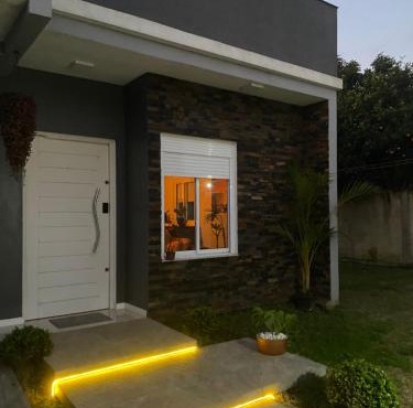 Casa com banheira e lareira 12km da cidade