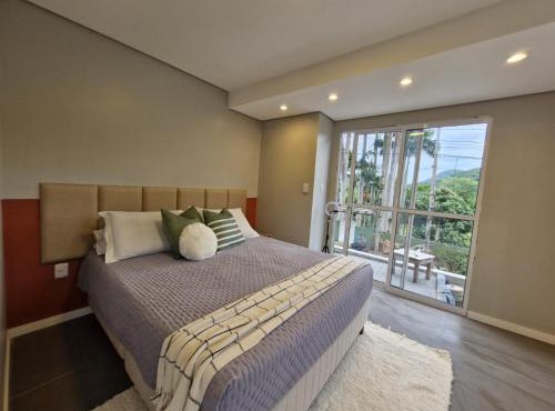 REFUGIO VILLA GLORIOSA suíte Nissi in Balneário Camboriú