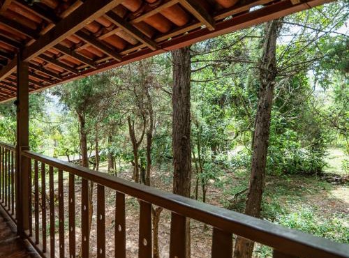 Hospedagem Vista Real