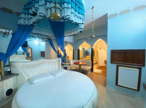 Baviera Motel by Drops