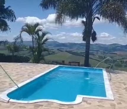 Sítio Chalé 3Ipes