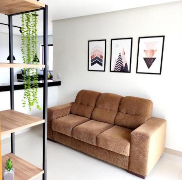 One 360 - Design Industrial - Ap para casais e família - 2 quartos com ar in Capitólio