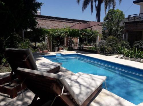 Posada Villa club, Apart 4 cerca del aeropuerto el palomar